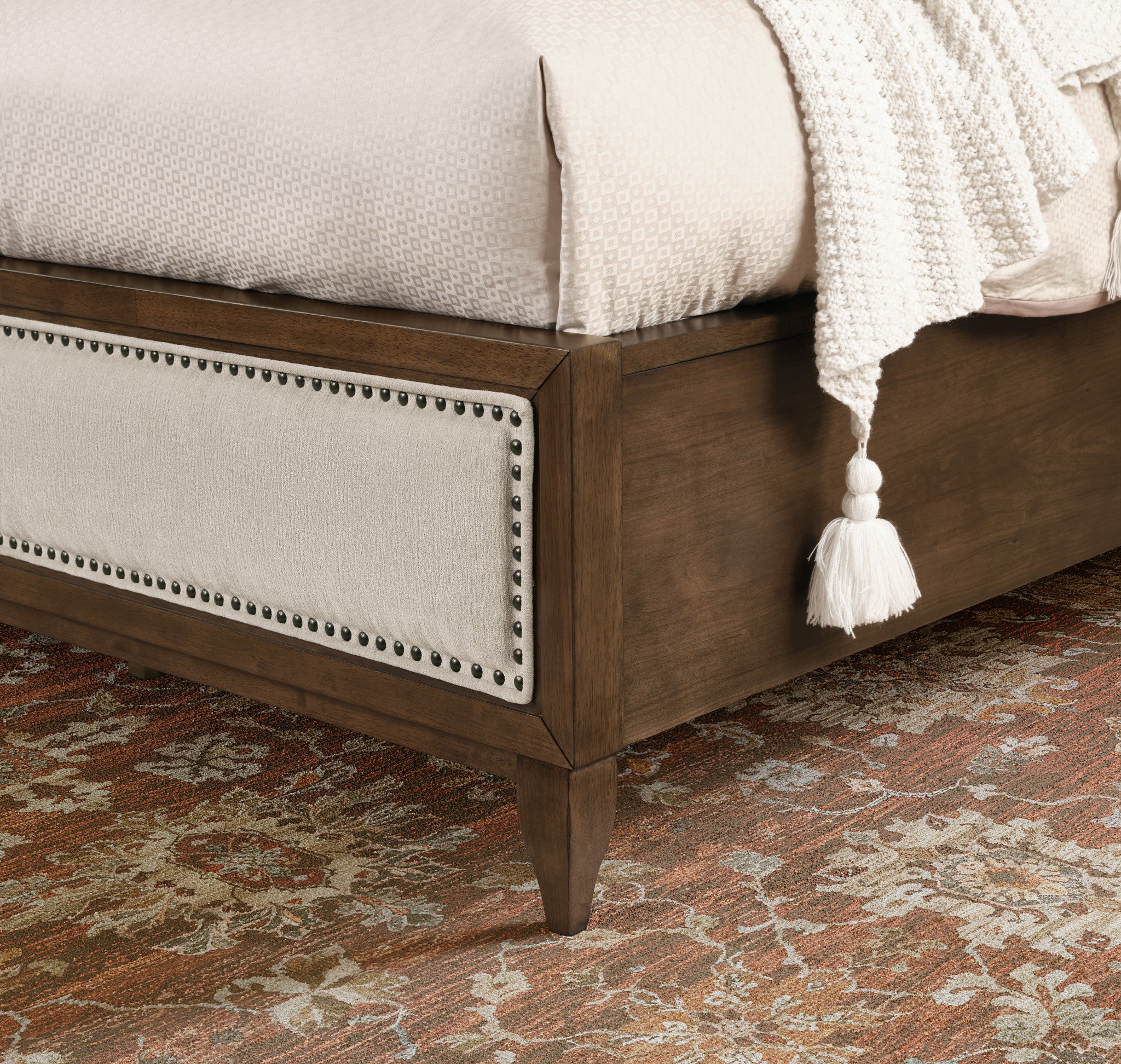 Bellevue King Bed 6 Bellevue King Bed
