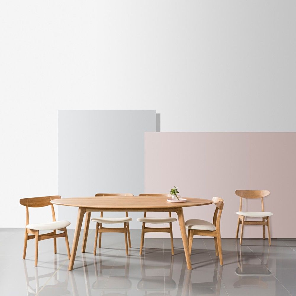 Magnus Oval Dining Table - Solid Oak