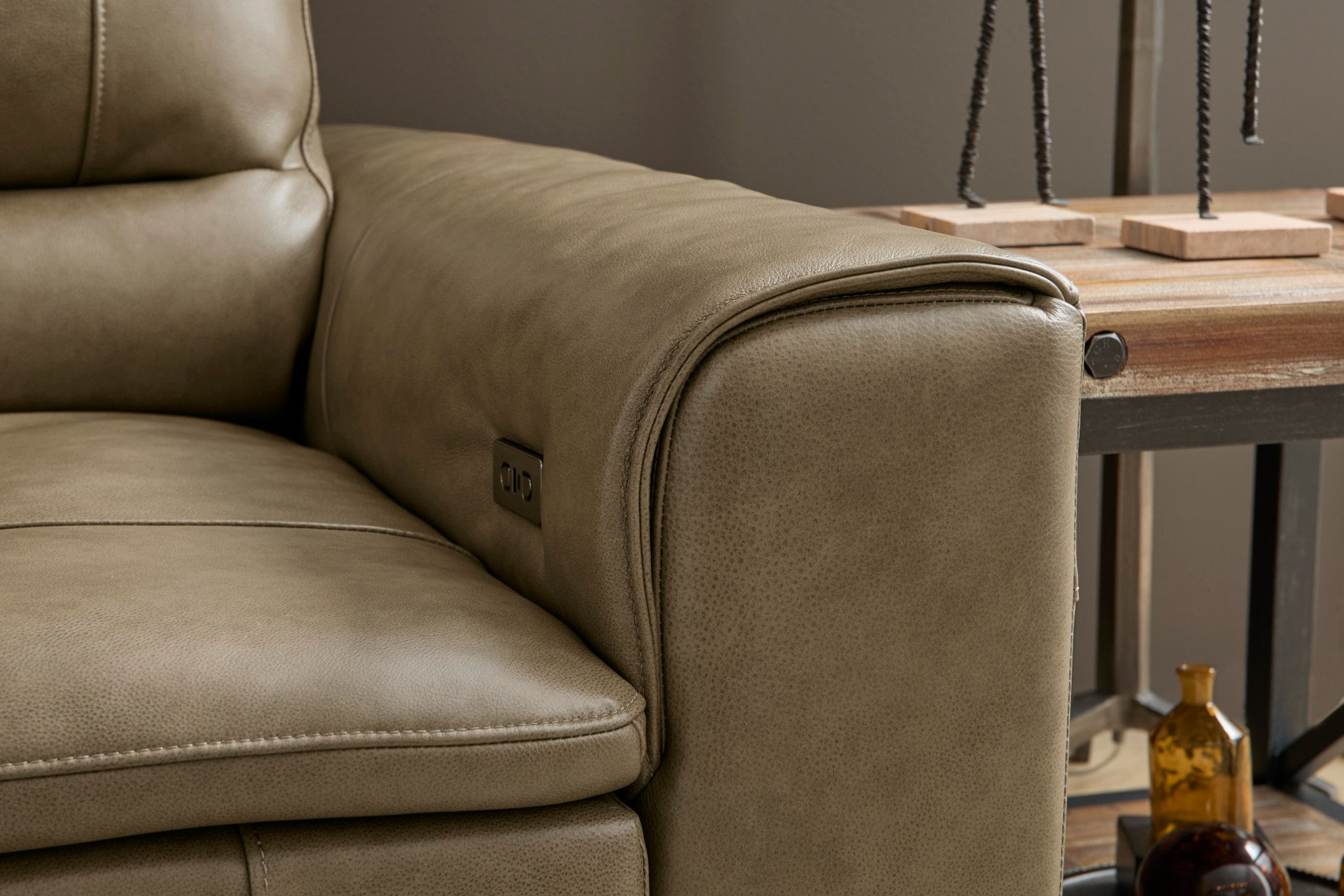 Graham River Leather Power Sliding Sectional 6 Graham River Leather Power Sliding Sectional